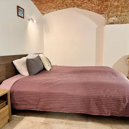 Appartamento Kralj Podcetrtek