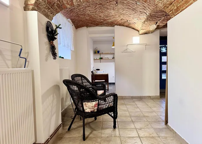 Kralj アパート *